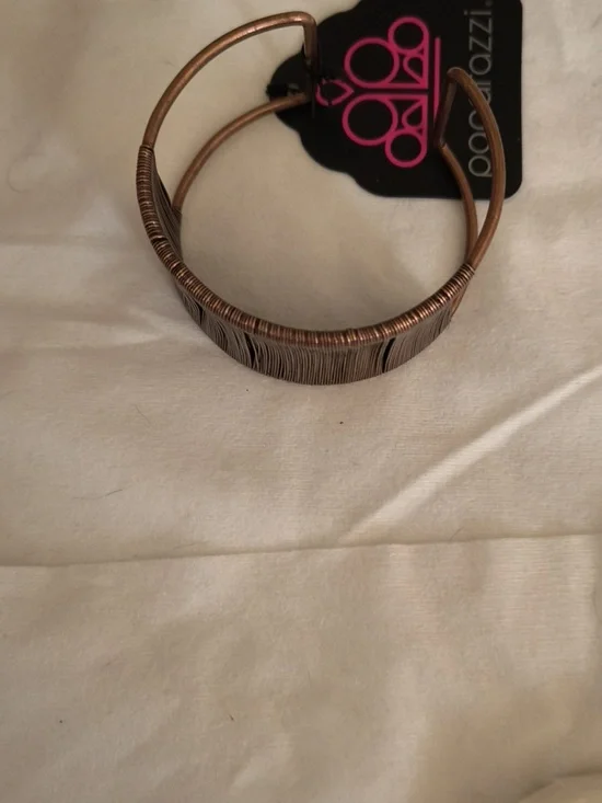 Ladies Mystery Plus Brand New Package Of Jessica Simpson Makeup Brushes Etc. - Picture 4 of 11